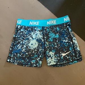 Nike girls spandex shorts size girls large!